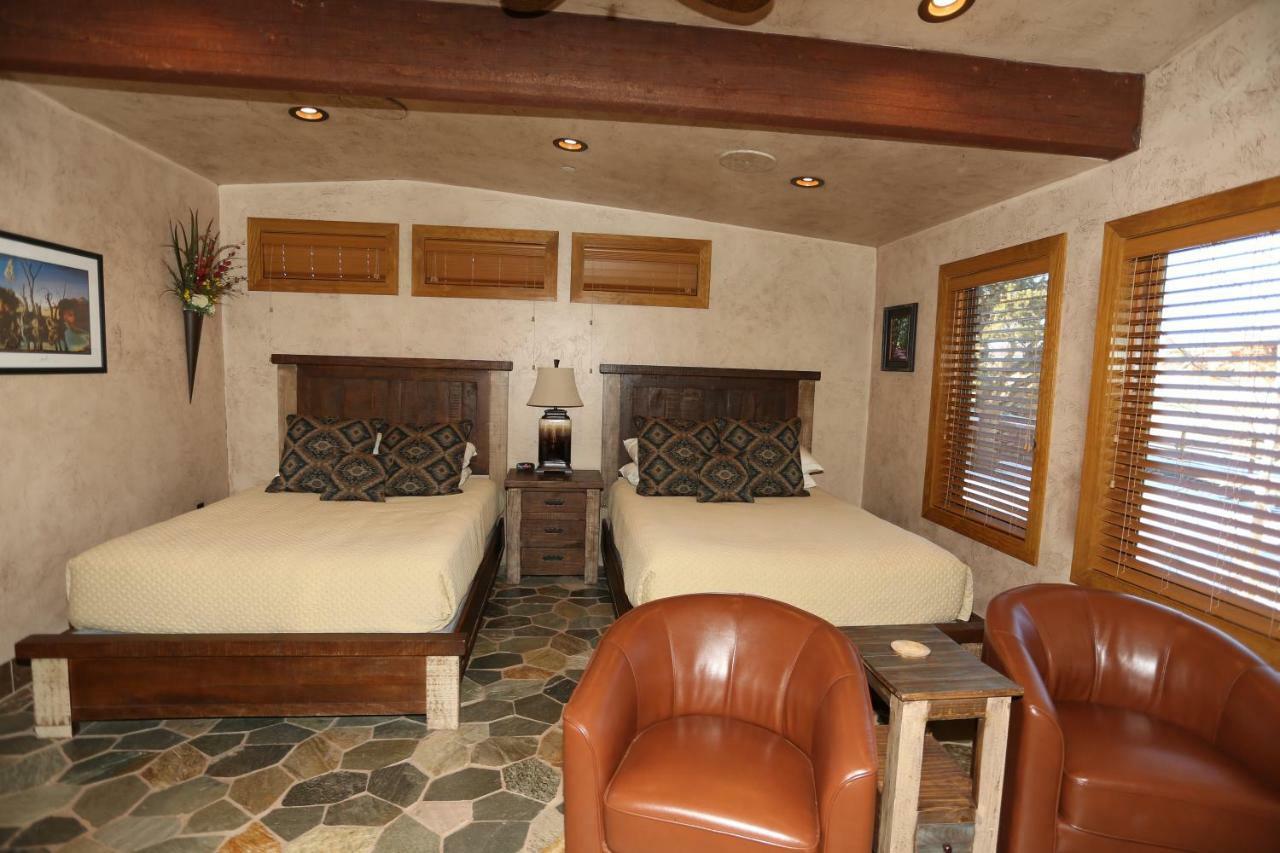 Отель Cougar Ridge Торри Экстерьер фото