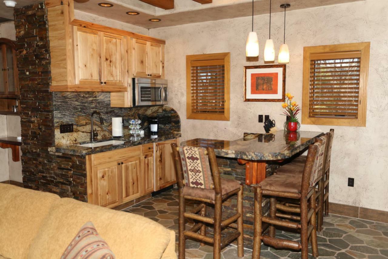 Отель Cougar Ridge Торри Экстерьер фото